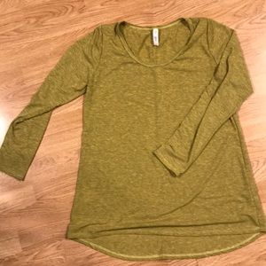 Brand new Lu La Roe Lynnae top size large